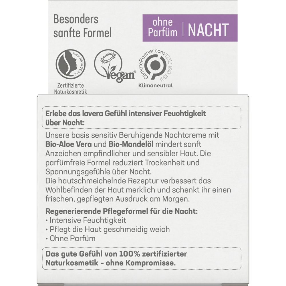 Karton mit Text. Text über Nachtcreme, Inhaltsstoffe und Eigenschaften. Bio-Siegel. Ohne Parfum. Vegan-Siegel. Klimaneutral.