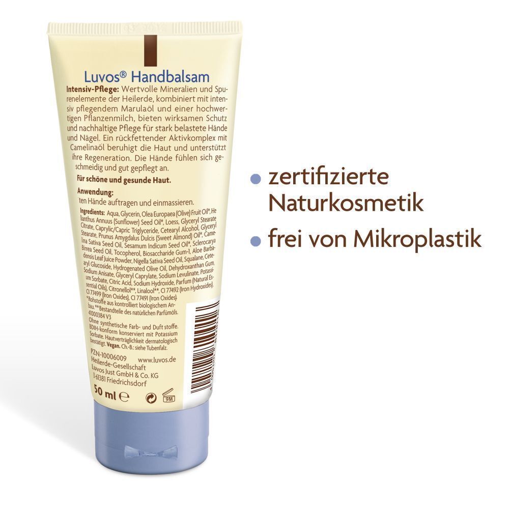 Rückseite der Handbalsam-Tube. Text mit Inhaltsstoffen und Anwendung. Zertifizierung Naturkosmetik. Frei von Mikroplastik. 50 ml.