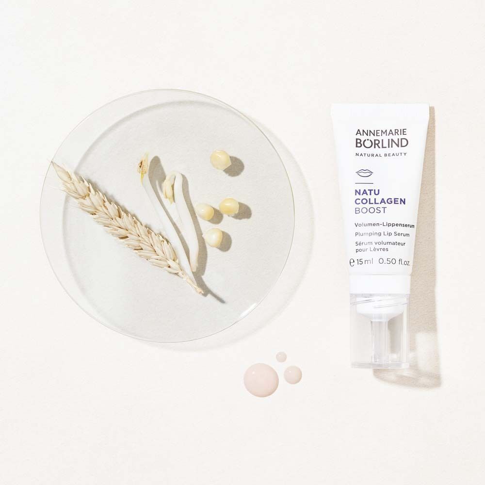 ANNEMARIE BÖRLIND Natu Collagen Boost Volumen-Lippenserum mit Weizenähre und Macadamianüssen.