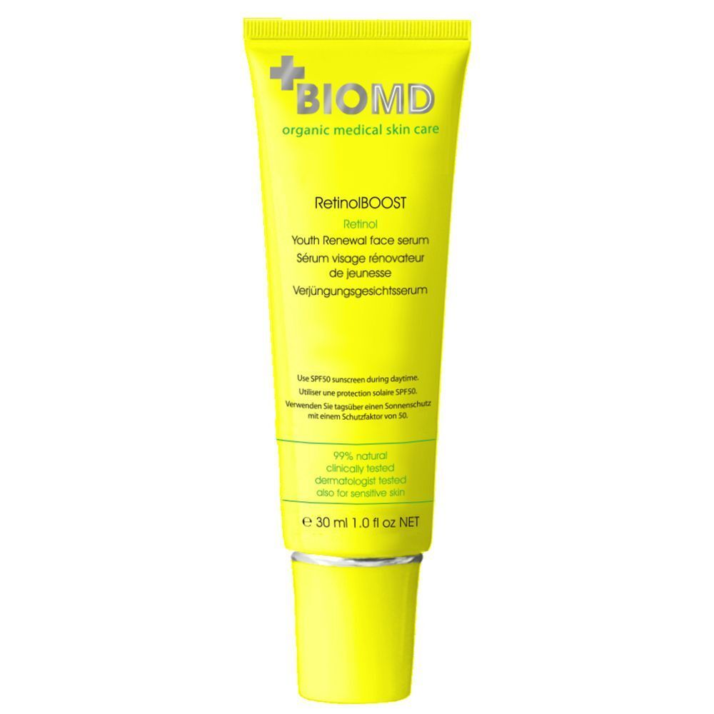 Gelbe Tube mit Schraubverschluss. Aufdruck: BIOMD, Retinol BOOST Youth Renewal face serum, 99% natürlich, dermatologisch getestet. 30 ml.
