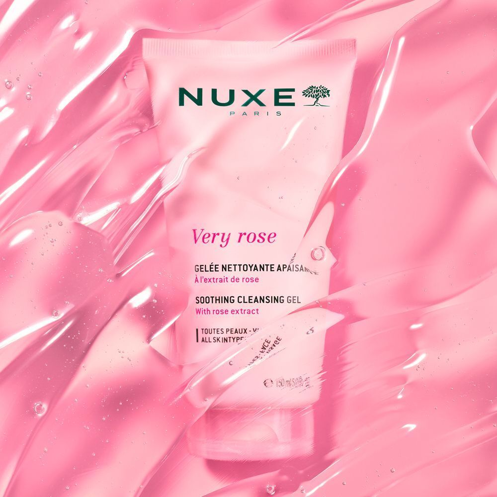 Rosa Tube Reinigungsgel in rosa Flüssigkeit. Aufschrift: NUXE, Very rose, Soothing Cleansing Gel.