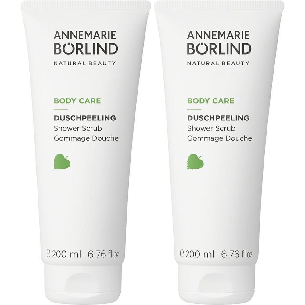 Zwei weiße Tuben ANNEMARIE BÖRLIND Duschpeeling mit je 200 ml Inhalt.