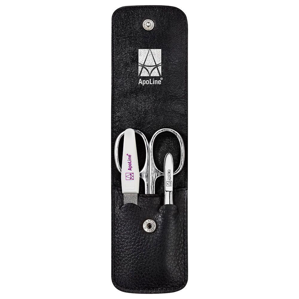 Schwarzes Pflege-Etui, geöffnet. Enthält Nagelschere, Feile und Hautschieber. Marke: ApoLine.