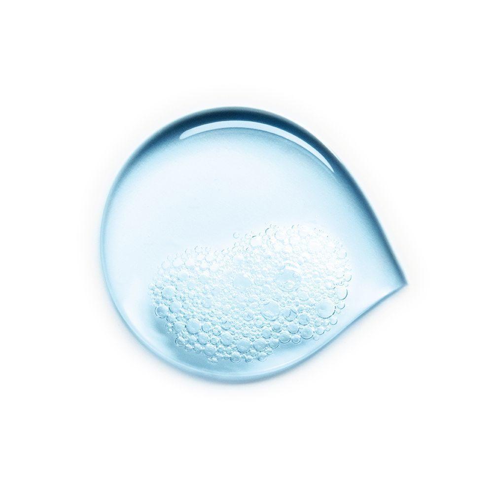 Tropfenförmige Darstellung von blauem Gel mit Schaum. Produkttext nicht sichtbar.
