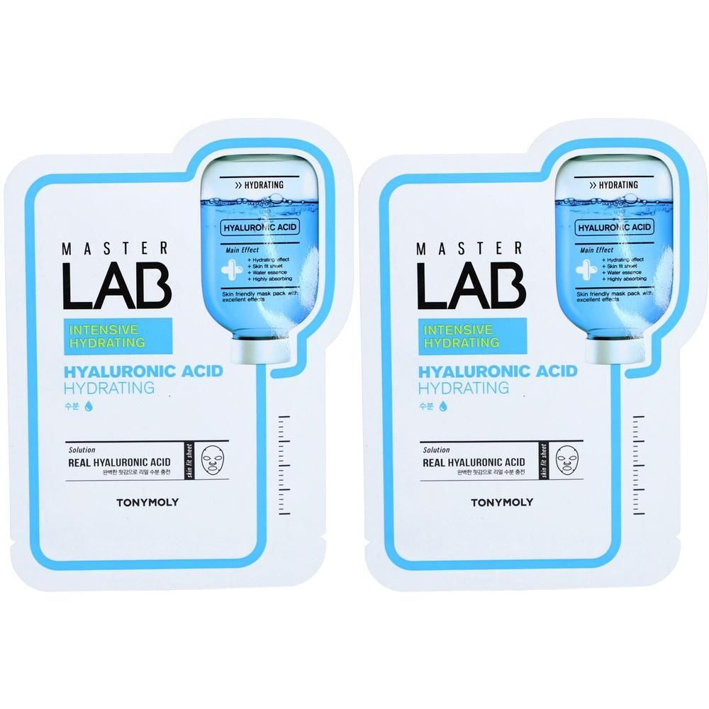 Zwei quadratische TONYMOLY Master Lab Sheet Masken. Aufschrift: Master Lab, Hyaluronsäure Hydratation. Verpackung mit blauem Rahmen und Design.