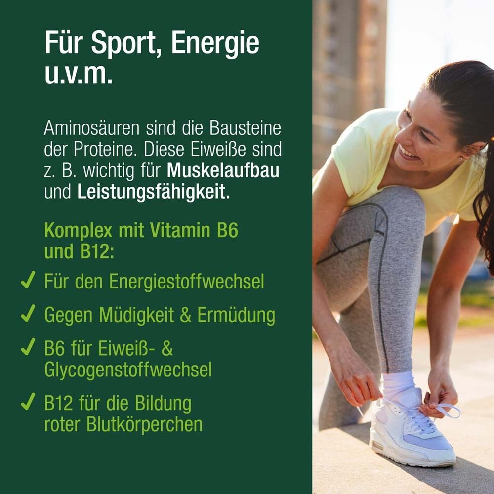 Frau bindet Schnürsenkel. Text: Aminosäuren sind Bausteine der Proteine. Komplex mit Vitamin B6 und B12. Für Energie, Müdigkeit.