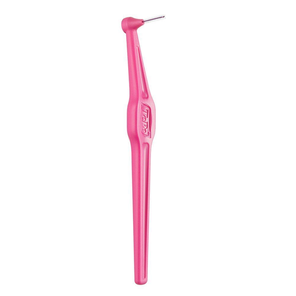 Einzelne pinkfarbene Interdentalbürste mit abgewinkeltem Bürstenkopf. Marke TePe ist sichtbar.