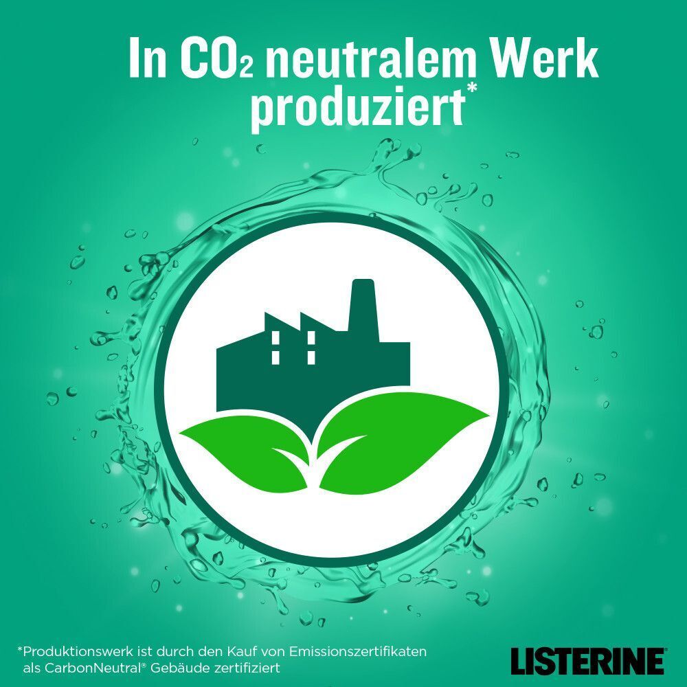 Grafik mit Fabrik und Blättern in Wasser. Text: In CO2 neutralem Werk produziert. Logo: CarbonNeutral Gebäude zertifiziert.