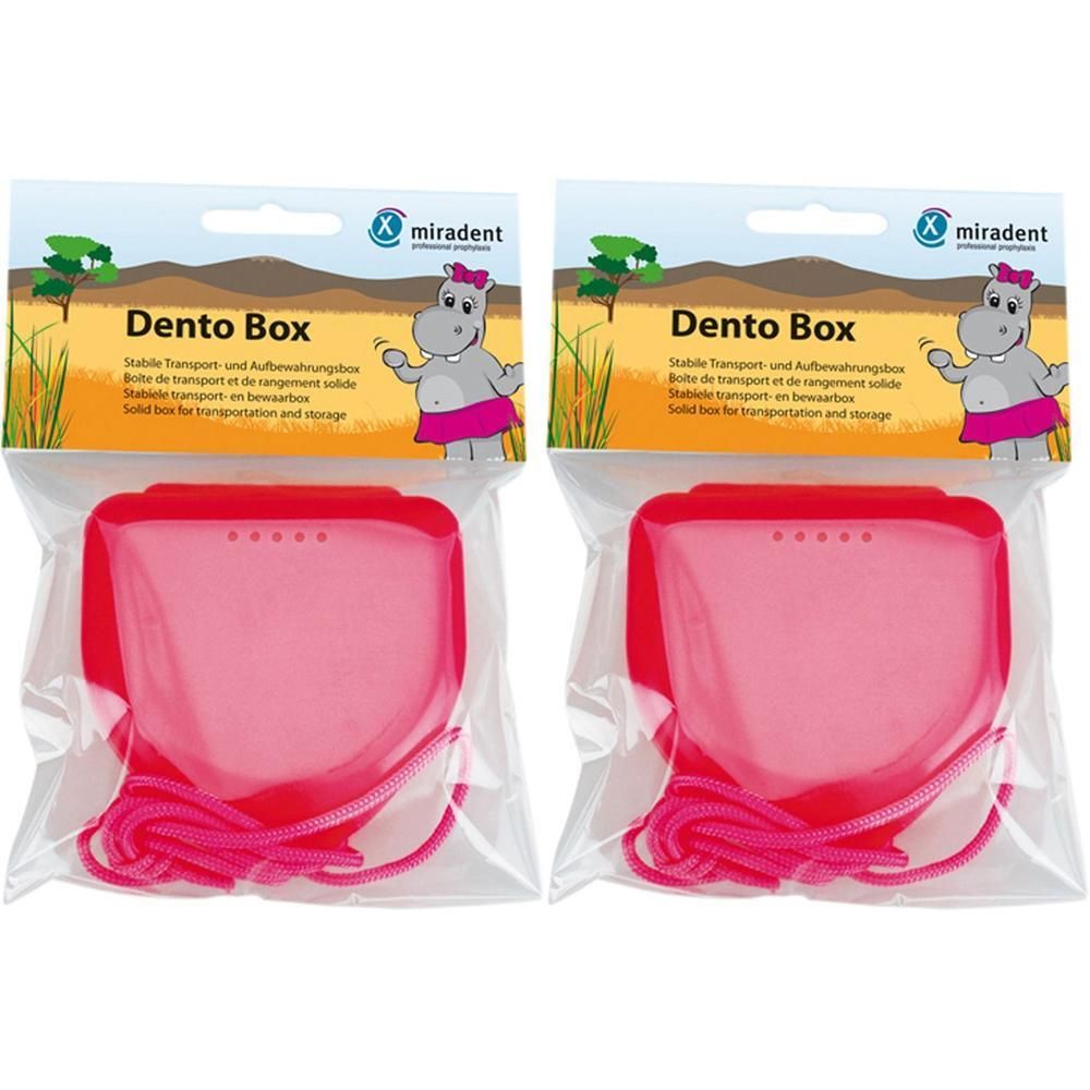 Zwei pinke Dento Boxen in Folienverpackung. Jede Box hat einen Deckel, eine Schnur und das Logo von miradent. Auf der Verpackung steht "Dento Box".