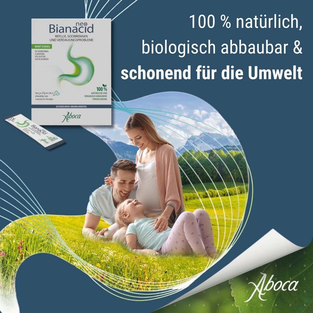 Familie im Grünen. Text: 100 % natürlich, biologisch abbaubar & schonend für die Umwelt. Aboca Logo.