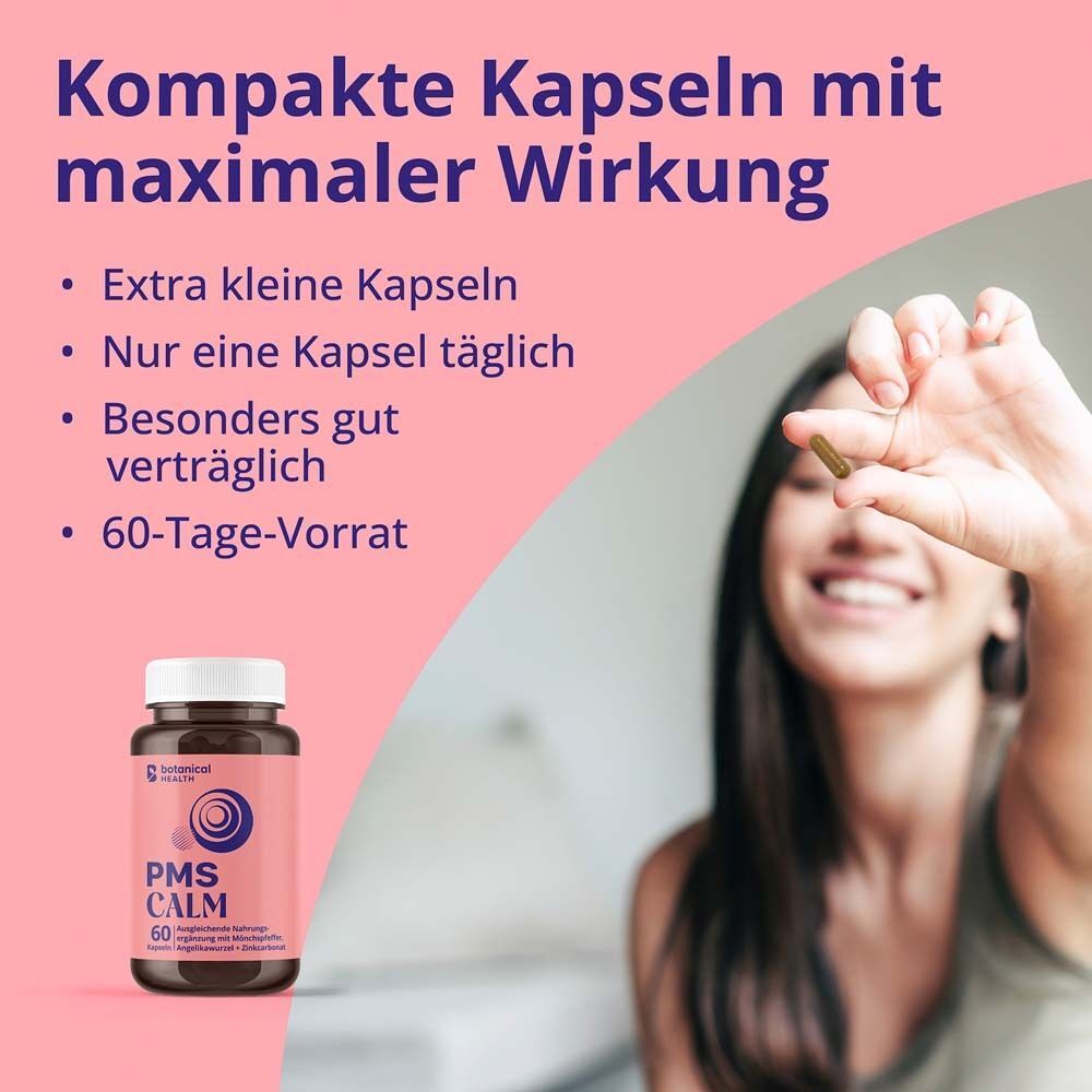Frau hält Kapsel. Flasche PMS CALM Kapseln. Text: Kompakte Kapseln mit maximaler Wirkung. Rosa Hintergrund.
