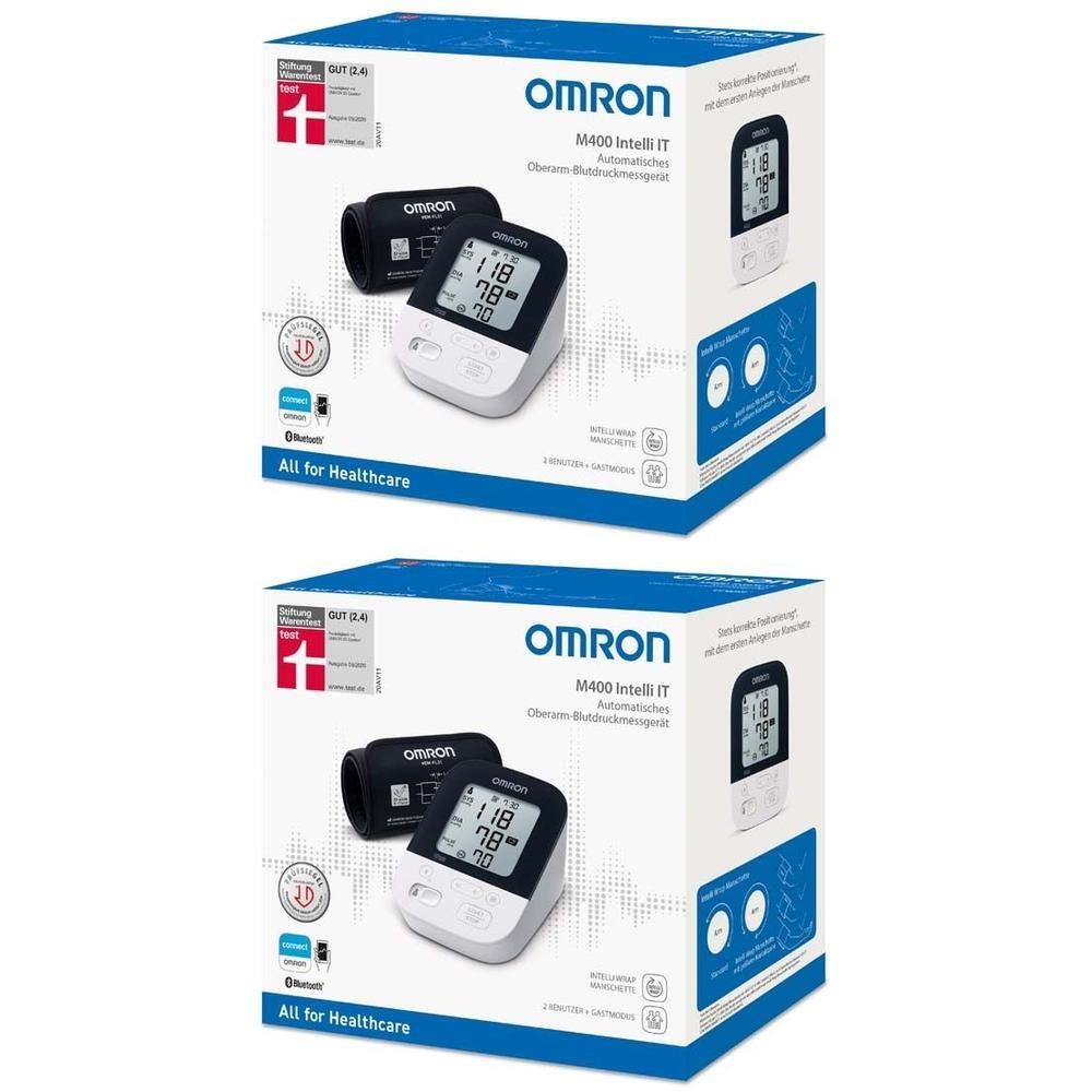Zwei OMRON M400 Intelli IT Blutdruckmessgeräte in Verpackung. Geräte und Manschetten sind abgebildet. Verpackung mit Produktnamen und Logo.