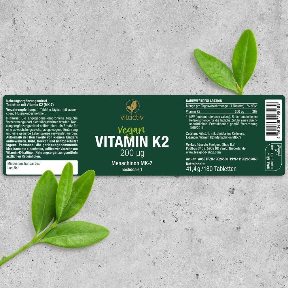 Verpackung Vitamin K2 Tabletten. Text: Vegan, 200 µg. 41,4g/180 Tabletten. Marke: vitactiv.