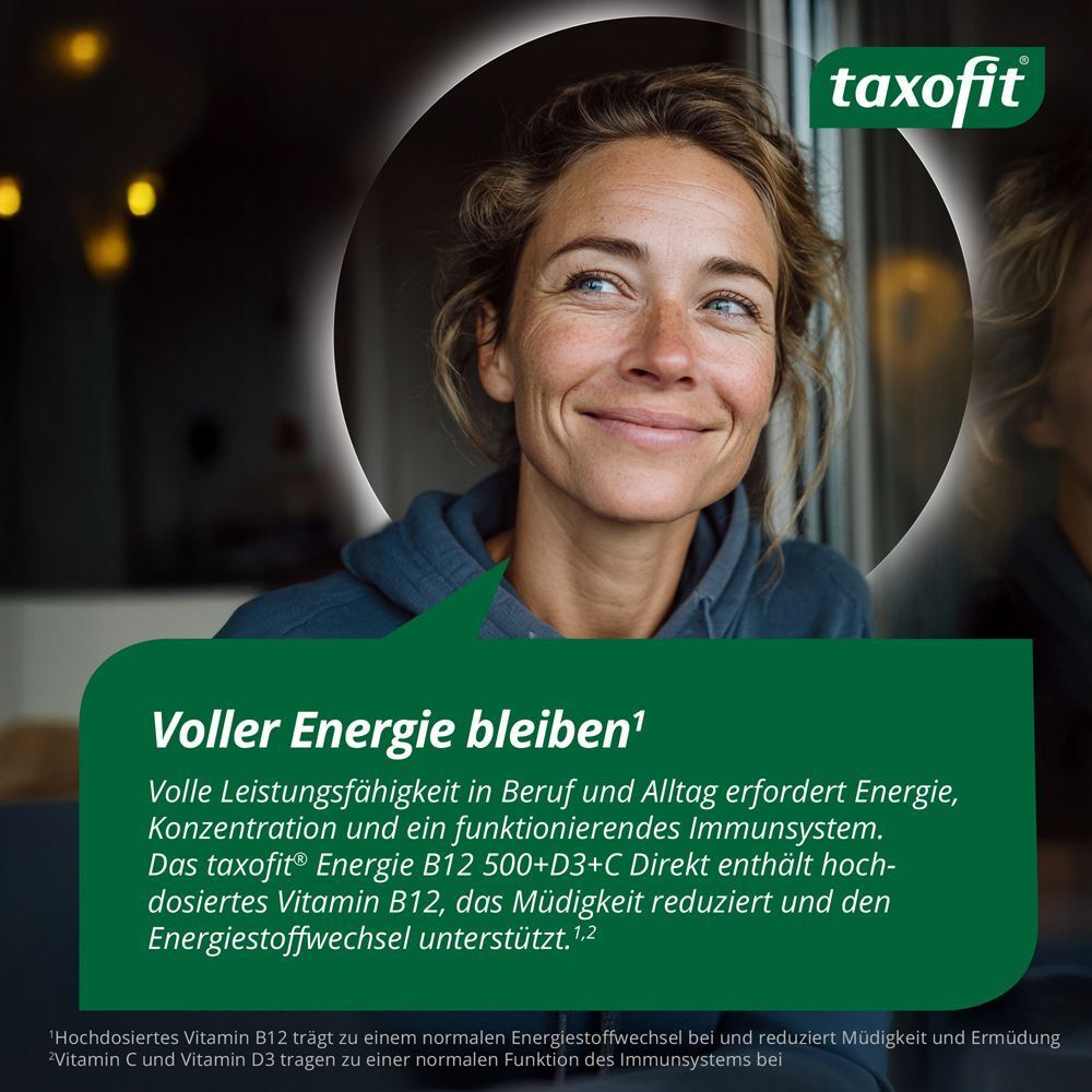 Frau lächelt. Text: Voller Energie bleiben. Text: taxofit Energie B12 500+D3+C Direkt enthält hochdosiertes Vitamin B12.