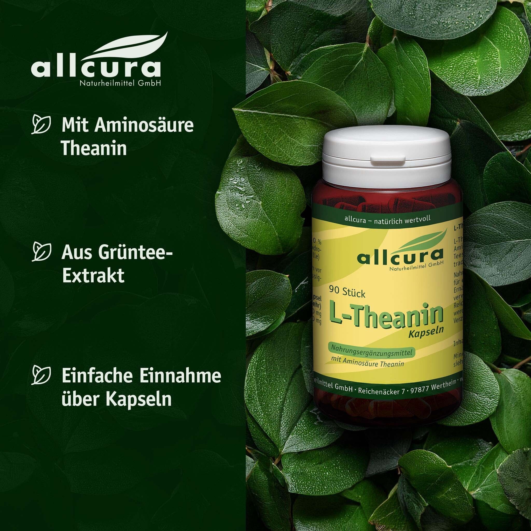 Flasche L-Theanin Kapseln von allcura, umgeben von grünen Blättern.