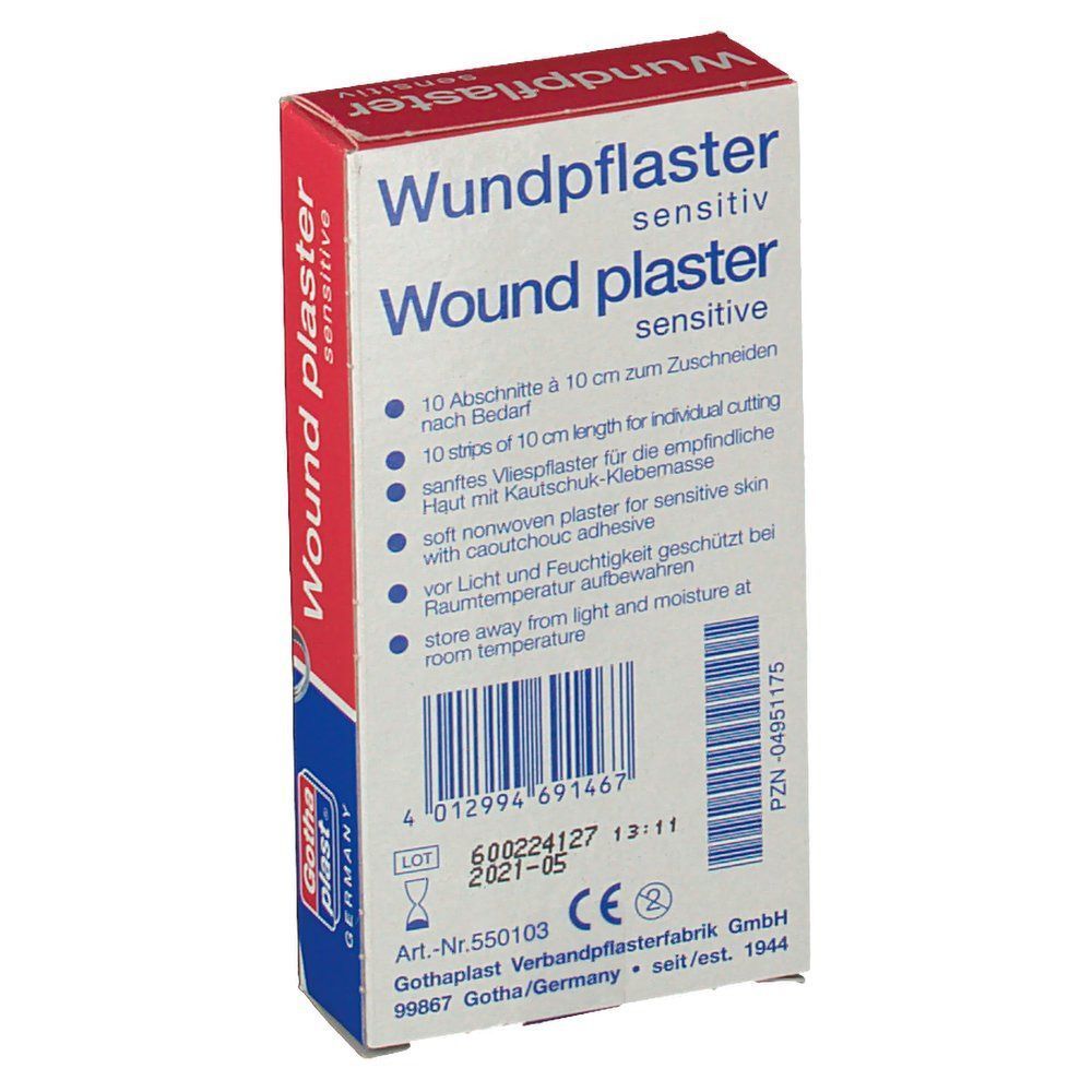 Rückseite eines roten Kartons mit Wundpflaster. Aufschrift: Gothaplast, Wundpflaster sensitiv. Produktinformationen und CE-Kennzeichnung.