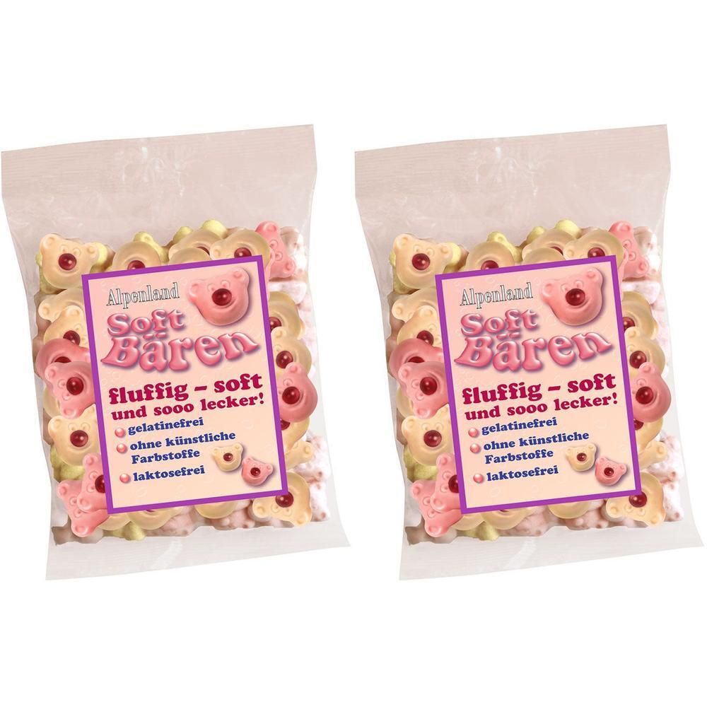 Zwei Beutel mit Gummibärchen. Aufschrift: Alpenland Soft Bären, fluffig-soft und sooo lecker! Gelatinefrei, ohne künstliche Farbstoffe, laktosefrei.