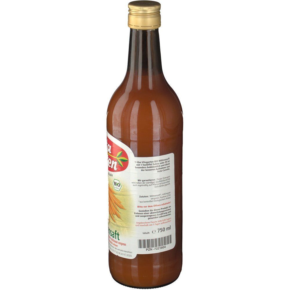 Rückseite einer Flasche Vita Garten Möhrensaft. Das Etikett enthält Nährwertangaben und Informationen zum Produkt.