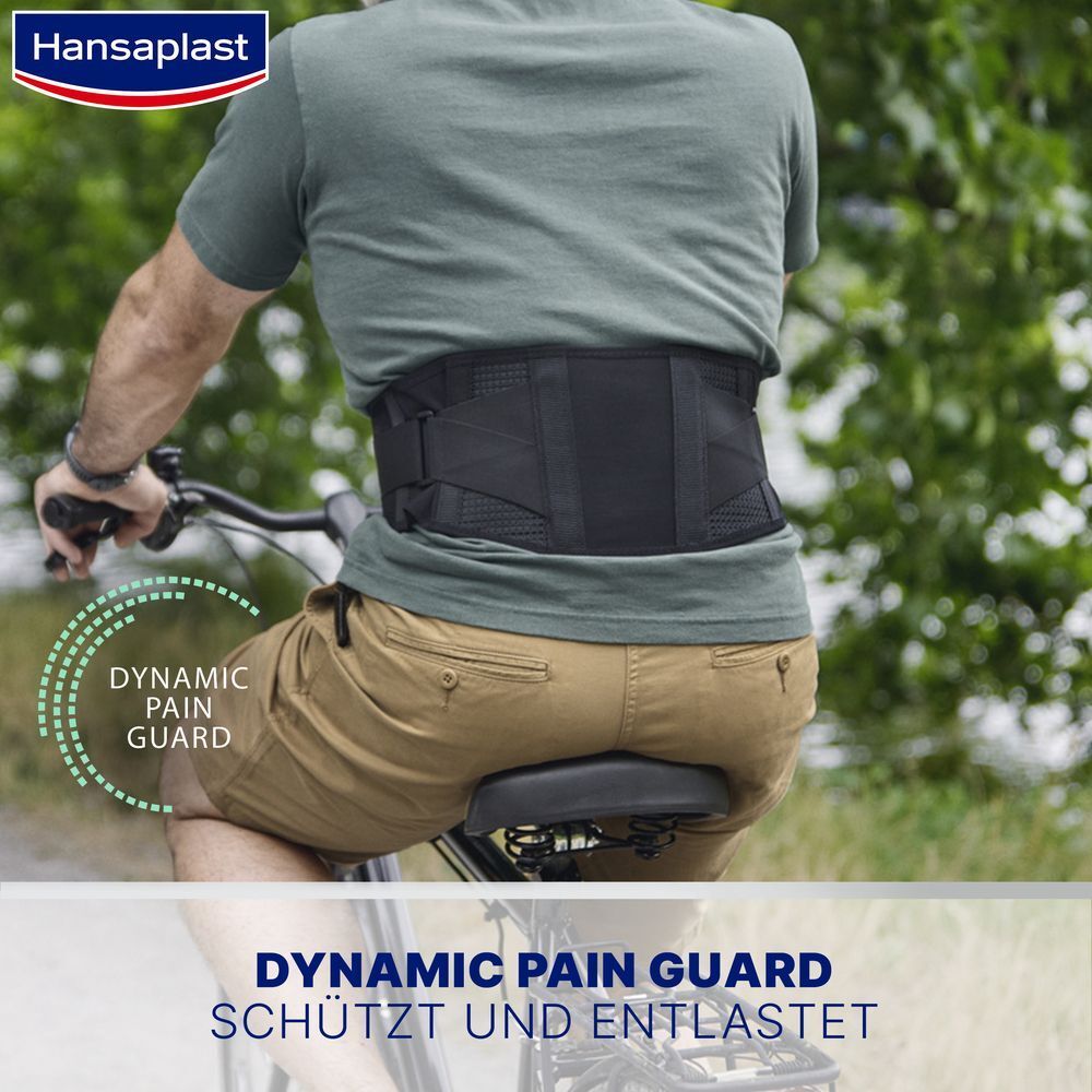 Person auf dem Fahrrad mit schwarzer Rückenbandage. Text: Dynamic Pain Guard. Schützt und entlastet. Marke: Hansaplast.