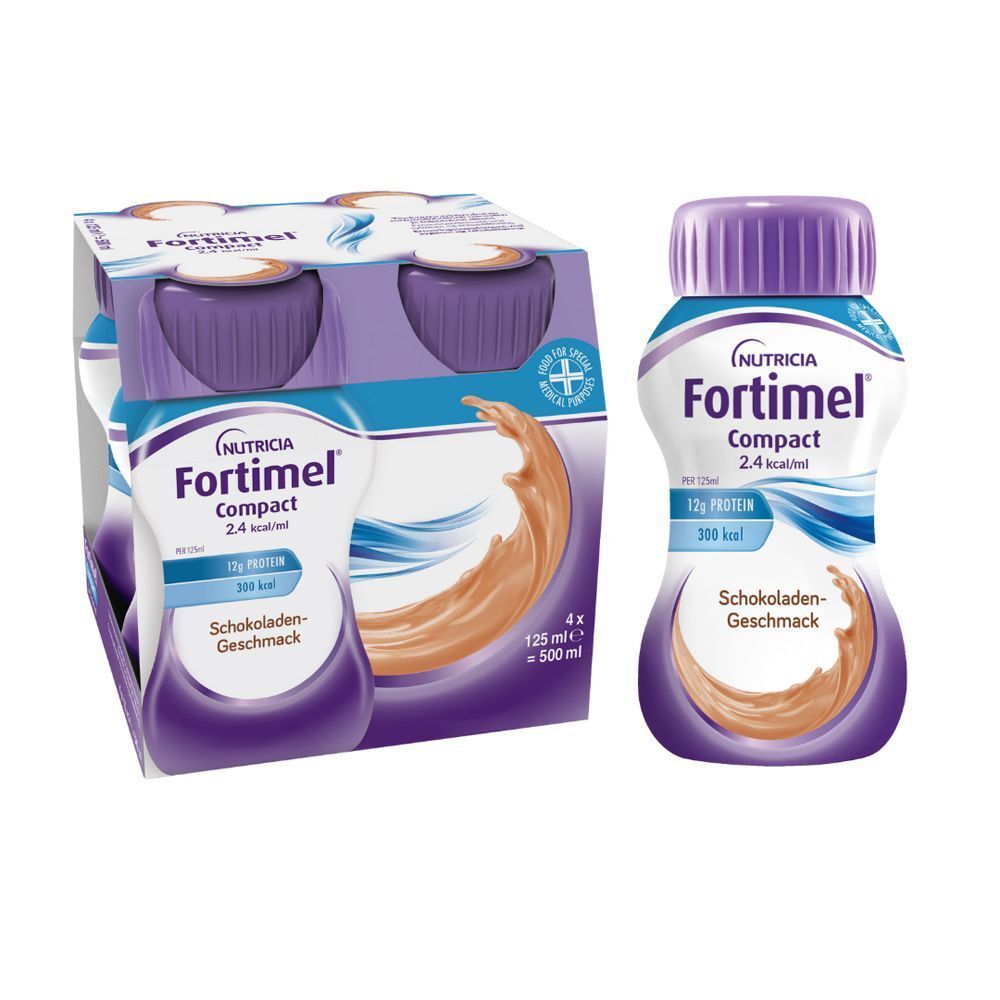 FORTIMEL Compact 2.4 kcal, Schokoladen-Geschmack. Flasche und 4er-Packung. Lila Deckel, weiße Flasche mit blauer Beschriftung.