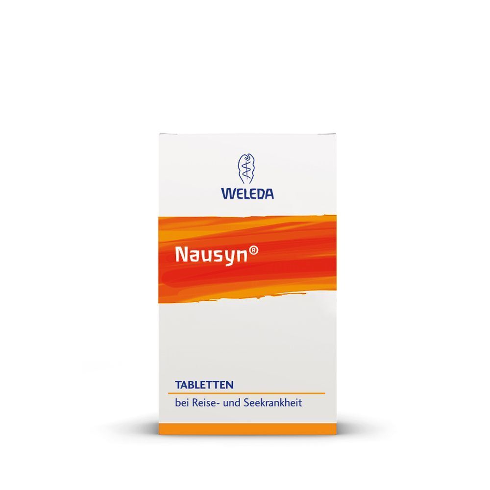 Weiße Schachtel mit Nausyn® Logo und Produktnamen. Orangefarbener Streifen. Text: Tabletten bei Reise- und Seekrankheit.