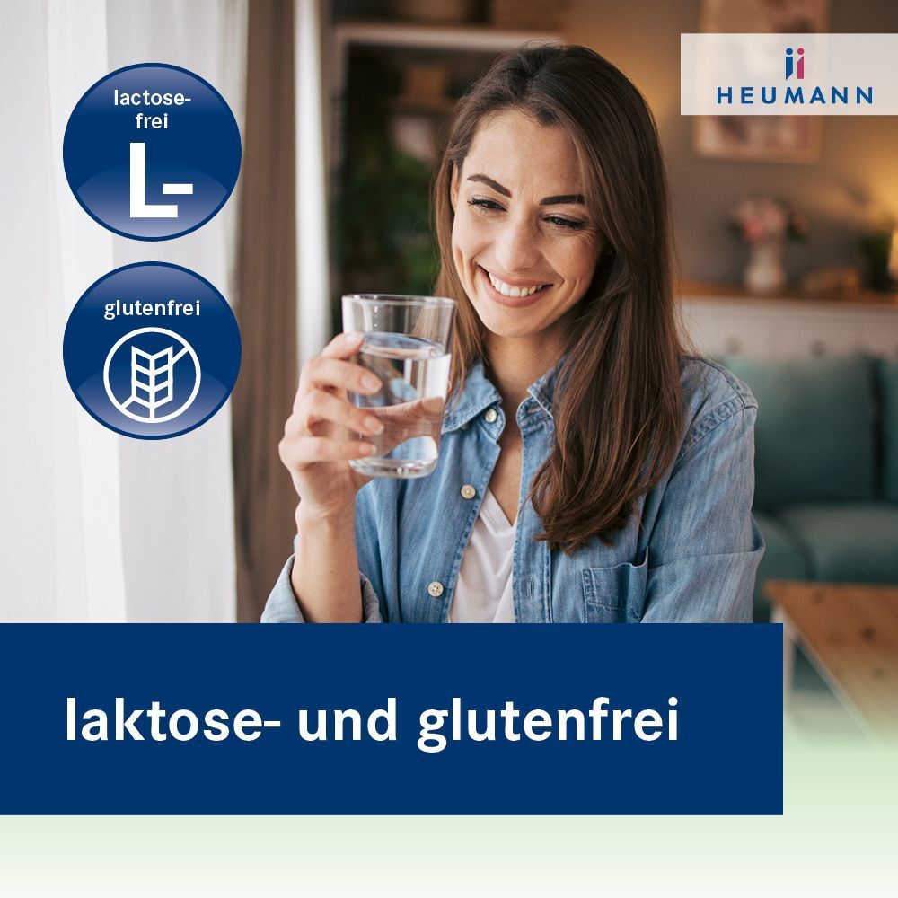 Frau trinkt Wasser. Symbole zeigen: laktosefrei und glutenfrei.