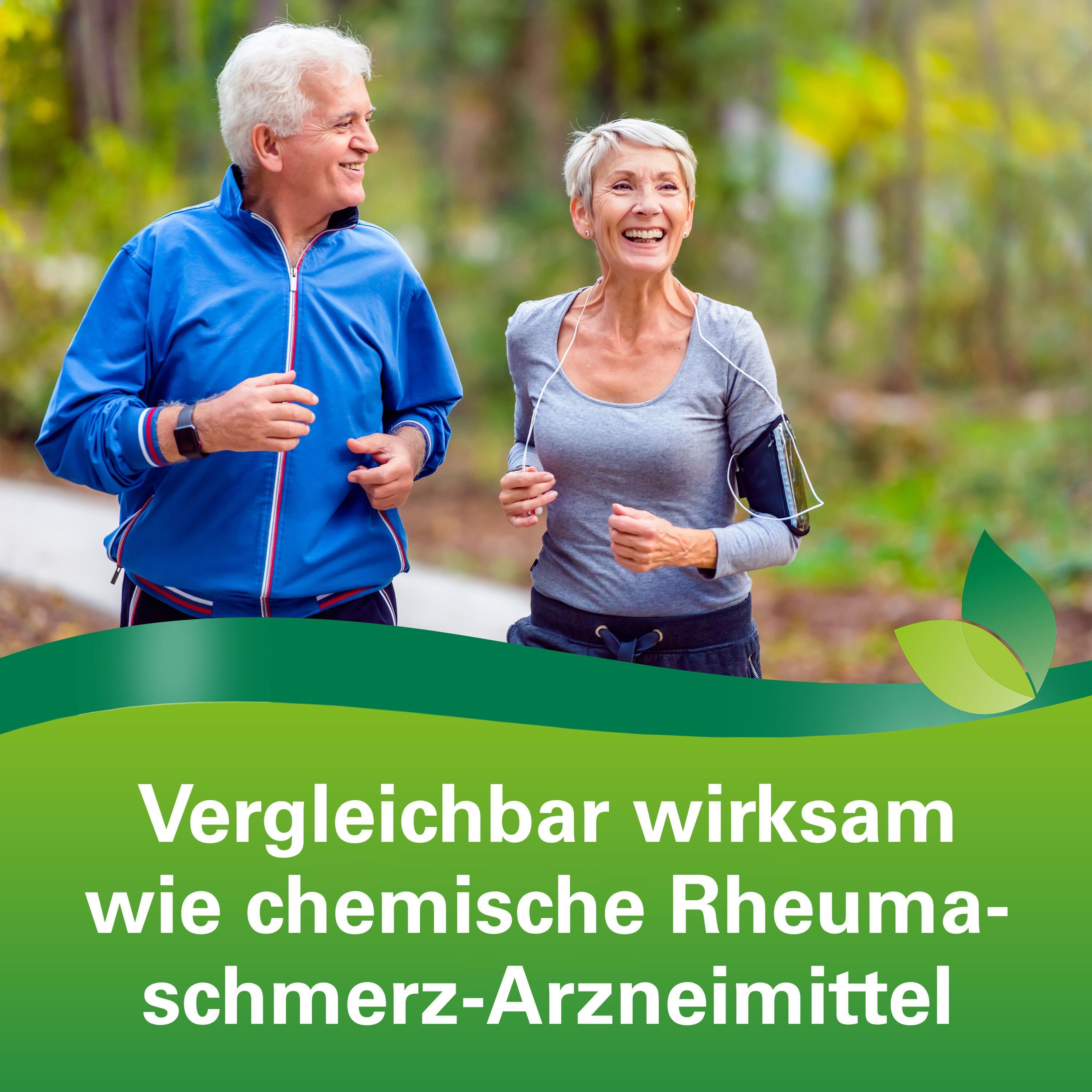 Älteres Paar beim Joggen im Freien. Vergleichbar wirksam wie chemische Rheuma-Schmerz-Arzneimittel.