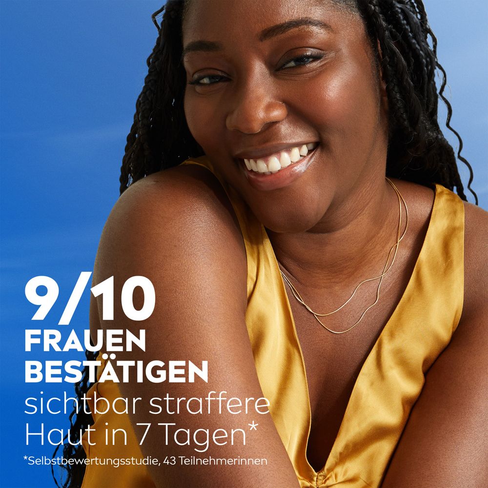 Lächelnde Frau mit Text über 9/10 Frauen bestätigen straffere Haut in 7 Tagen.