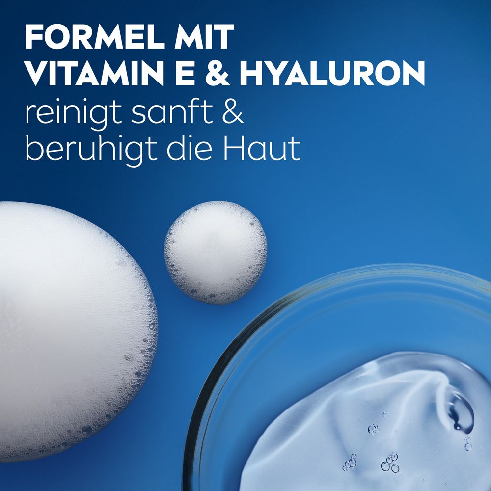 Formel mit Vitamin E & Hyaluron reinigt sanft & beruhigt die Haut.