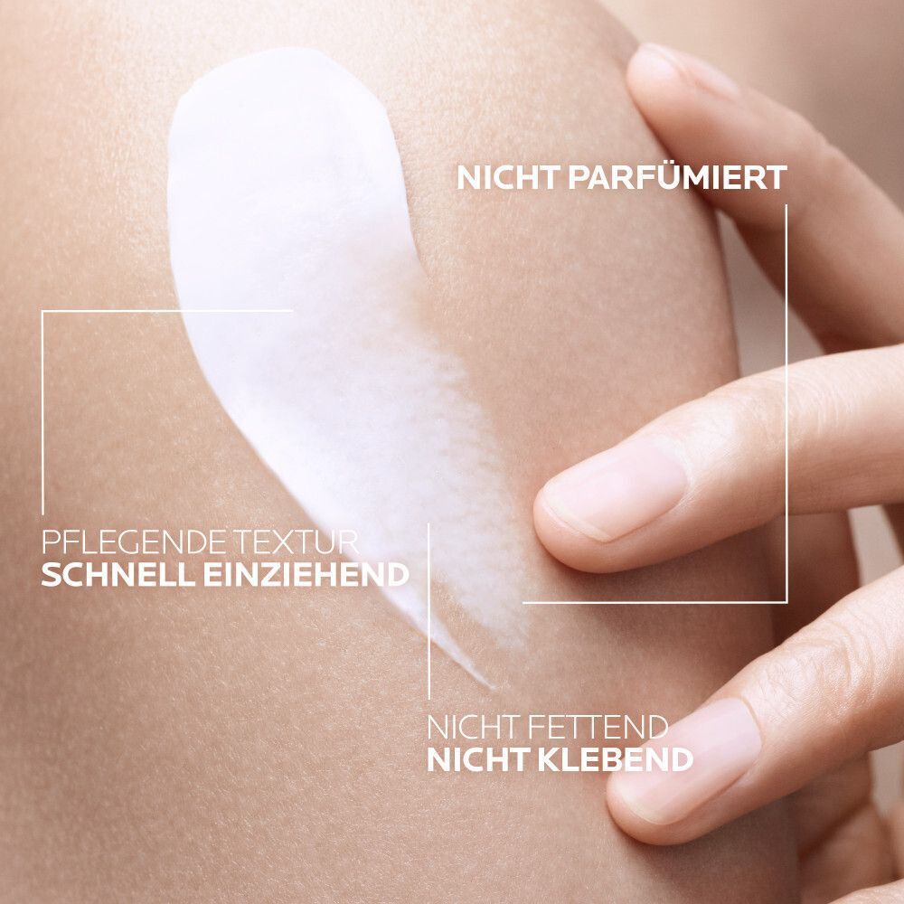 Creme-Textur von La Roche Posay Lipikar Balsam AP+M zieht schnell ein.