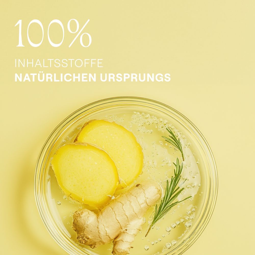 Ingwerwurzel, Scheiben und Rosmarin in einer Schale mit Wasser. Text: 100% Inhaltsstoffe natürlichen Ursprungs.
