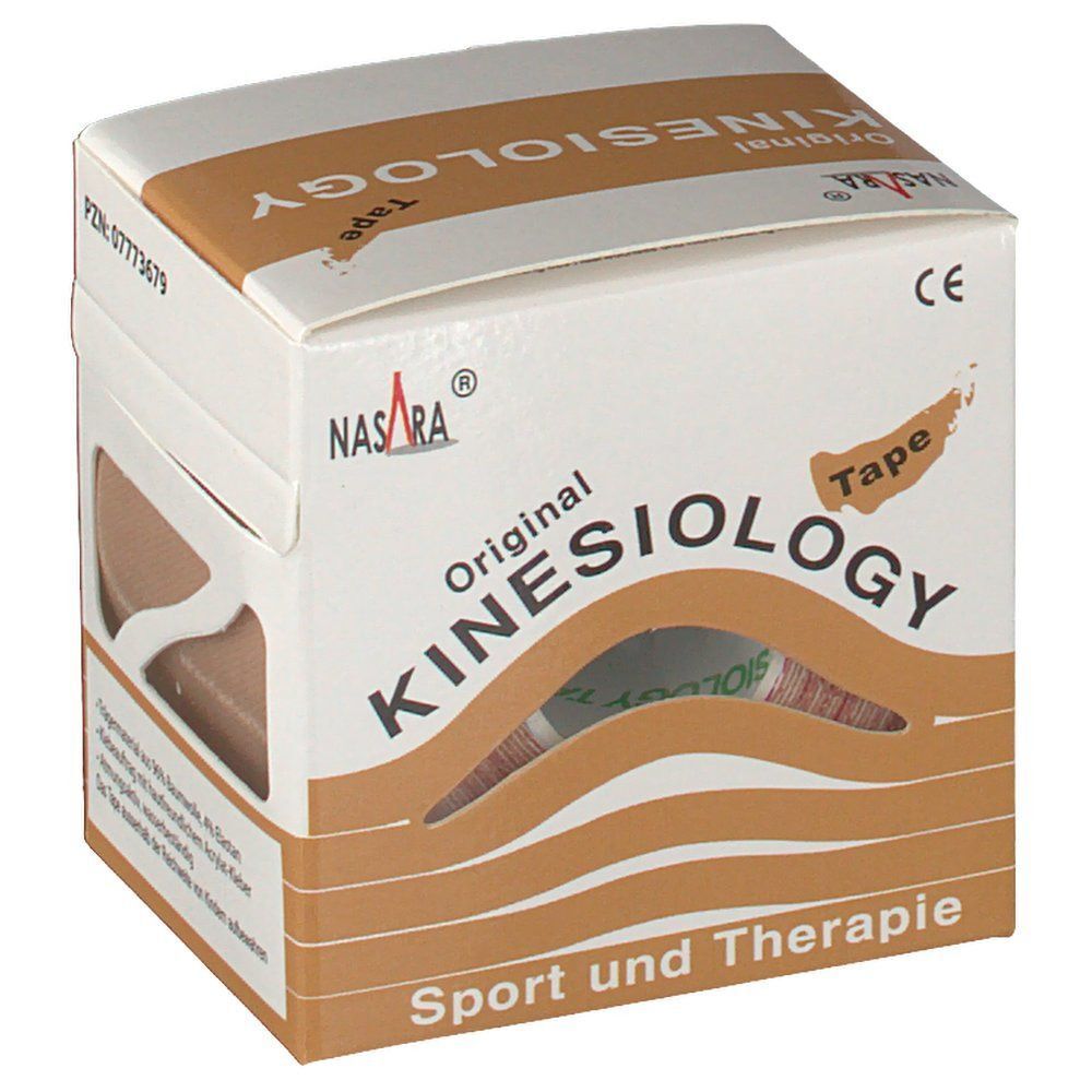 Eine Packung Kinesiologie Tape, beige, mit Sichtfenster. Vorderseite mit Produktnamen und Wellenmuster.