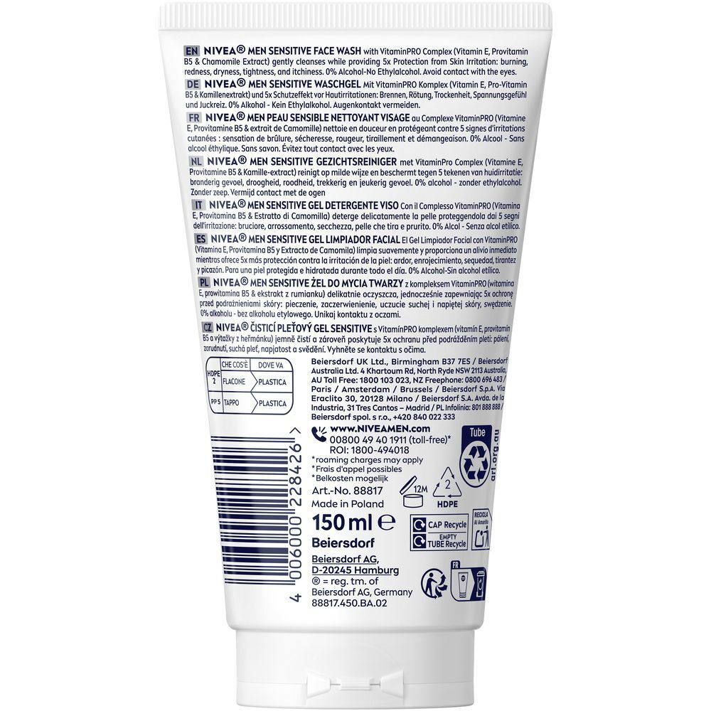 Rückseite einer Tube NIVEA MEN Sensitive Gesichtsreinigung mit Inhaltsstoffen und Anwendungshinweisen.