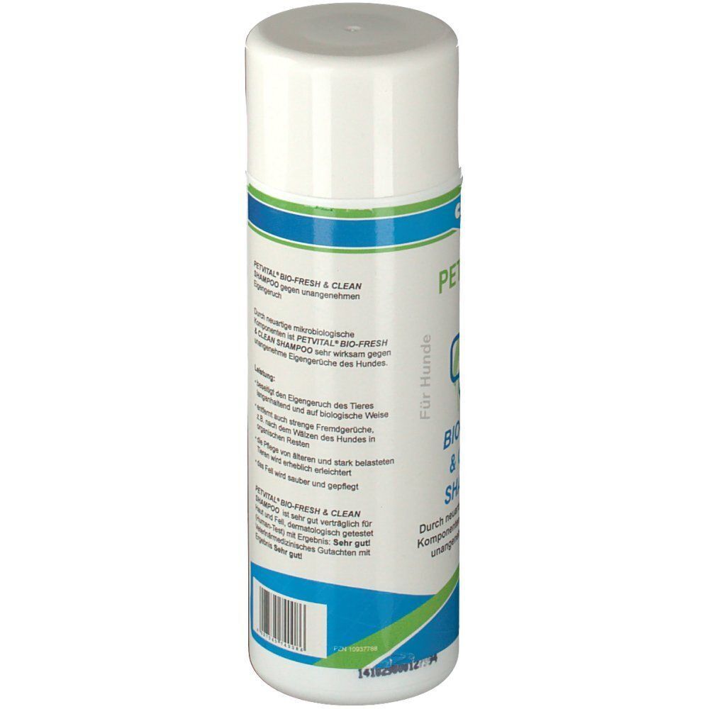 Rückseite einer Flasche Canina PETVITAL BIO-FRESH & CLEAN SHAMPOO mit detaillierten Produktbeschreibungen.