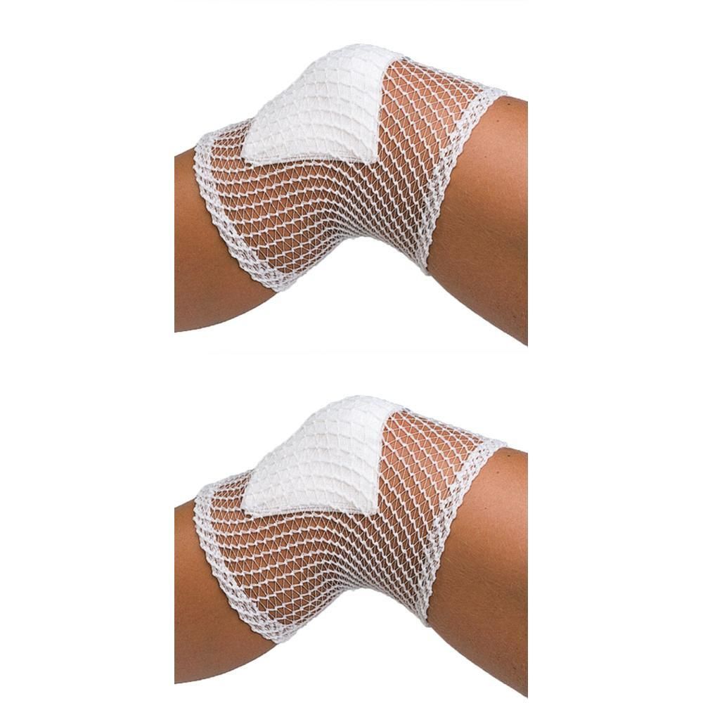 Zwei Knie mit weißer Netzbinde und Kompresse.