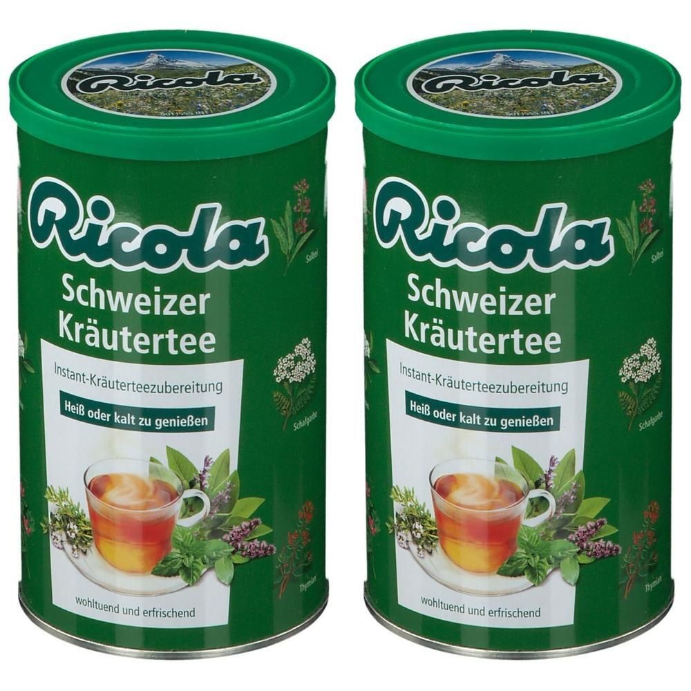 Zwei Dosen Ricola Schweizer Kräutertee mit Abbildung einer Tasse Tee und Kräutern.