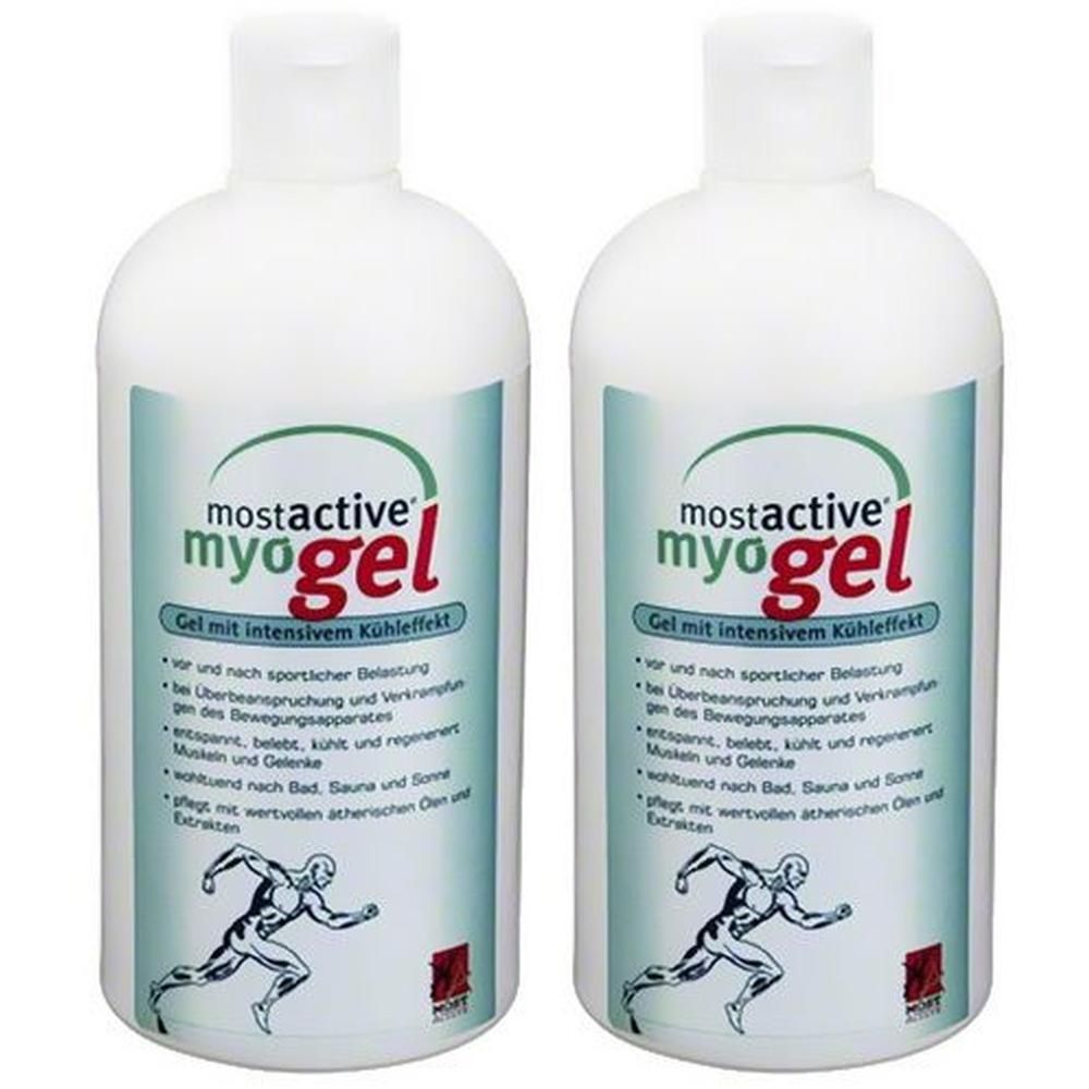 Zwei weiße Flaschen Mostactive Myogel mit intensivem Kühleffekt. Abgebildet ist ein Läufer.