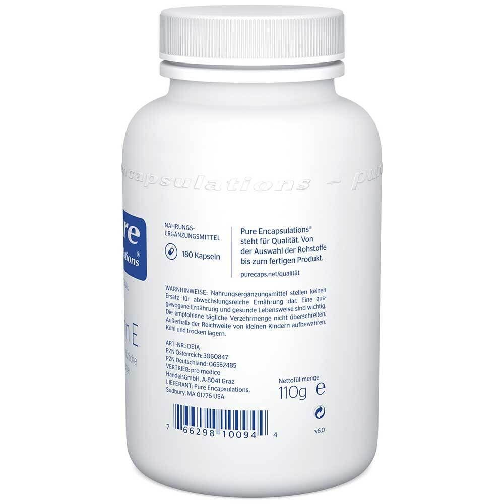 Weiße Flasche mit Pure Encapsulations Vitamin E Kapseln. Rückseite mit Produktinformationen und 110g Angabe.