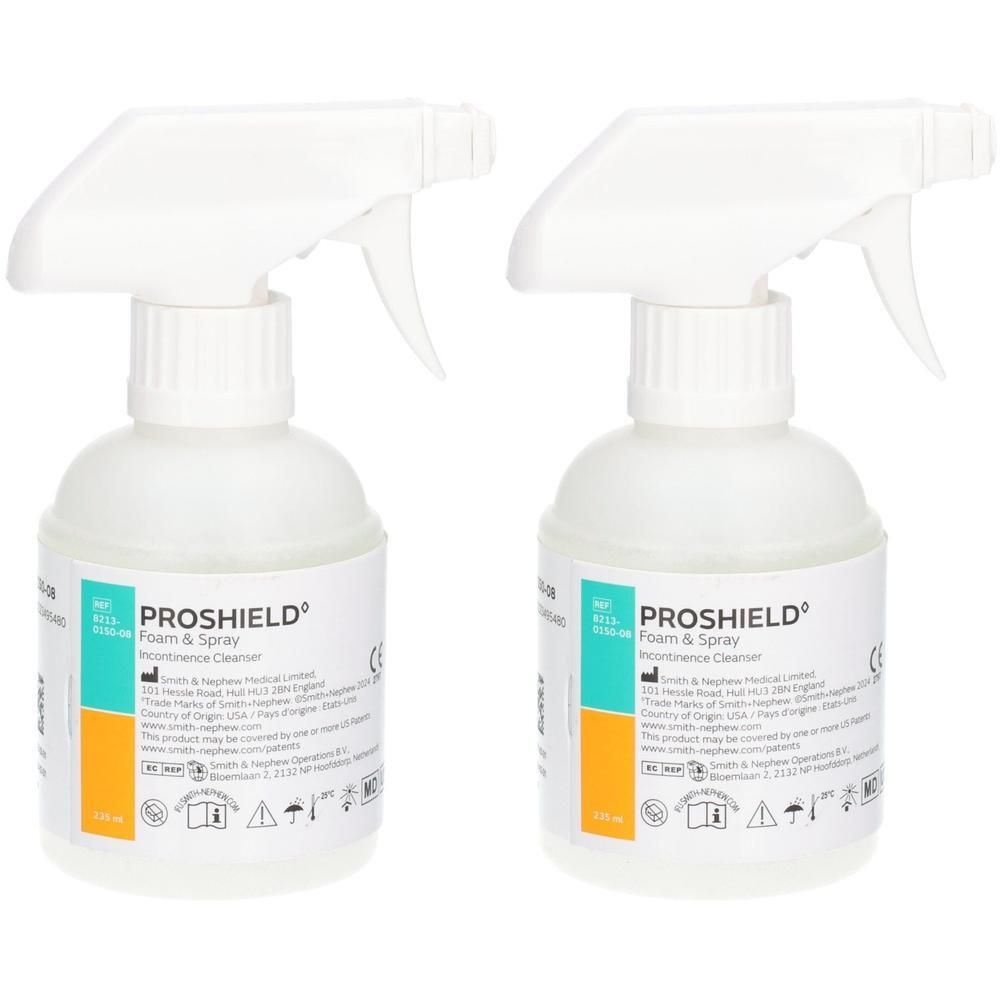 Zwei weiße Sprühflaschen mit Proshield Schaum- & Sprühreiniger Etikett.
