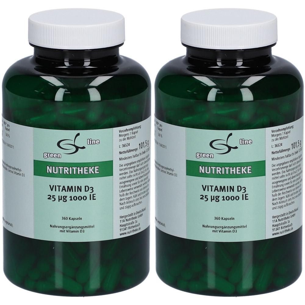 Zwei grüne Behälter mit Vitamin D3 Kapseln. Auf dem Etikett steht 'green line NUTRITHEKE VITAMIN D3 25 µg 1000 IE'.