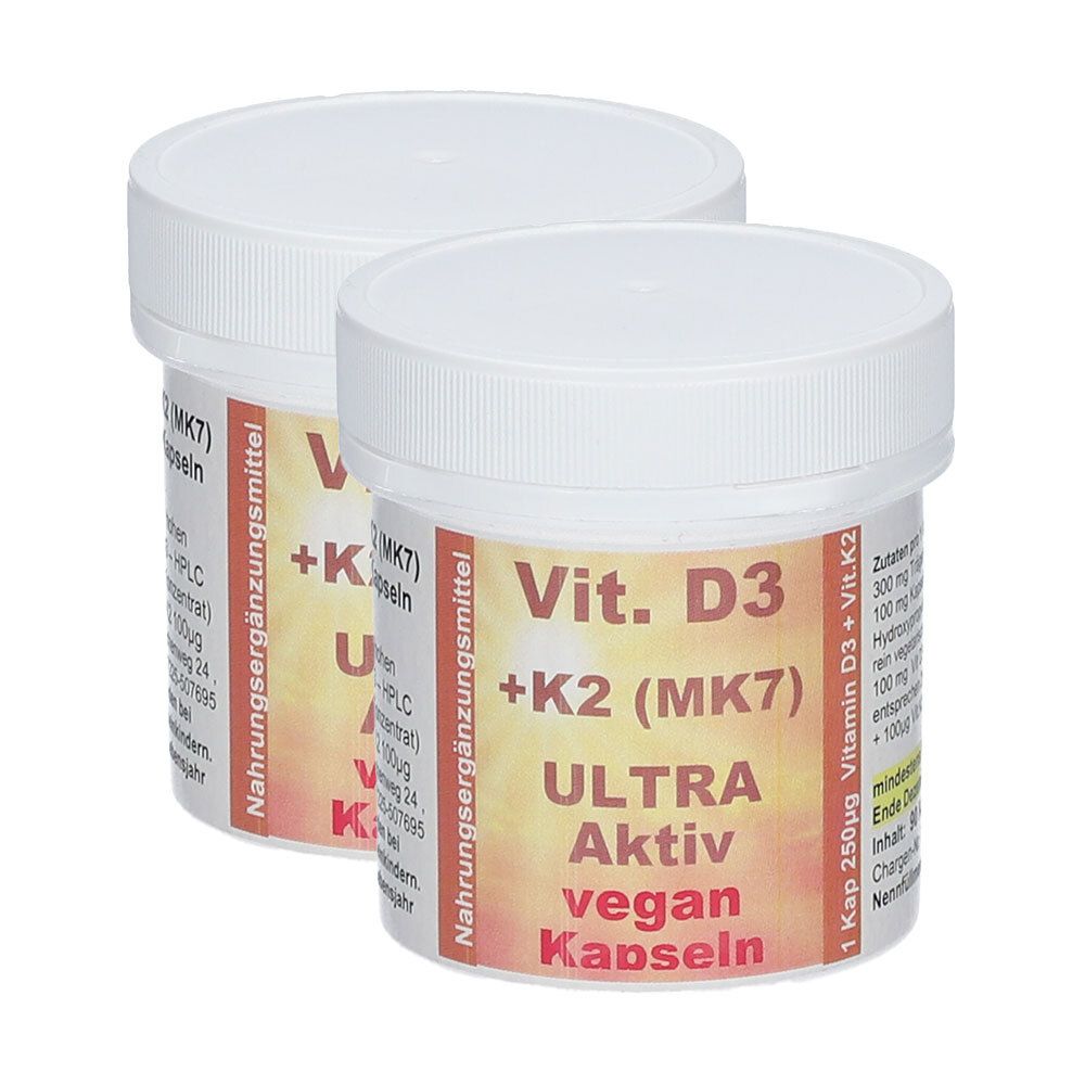 Zwei Dosen Vit. D3 + K2 (MK7) ULTRA Aktiv vegan Kapseln. Weiße Schraubdeckel, Etiketten mit Produktinformationen.