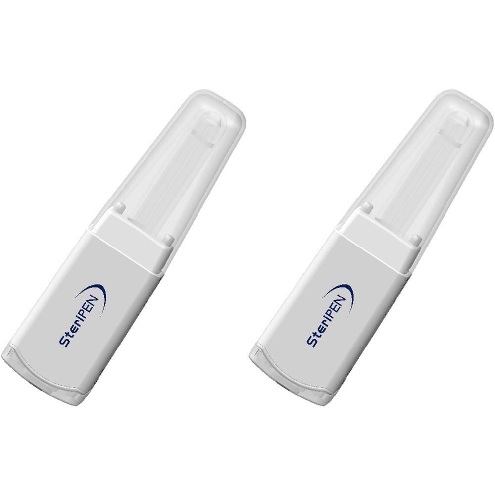 Zwei SteriPEN UltraLight UV-Wasserentkeimer mit transparenten Schutzkappen.