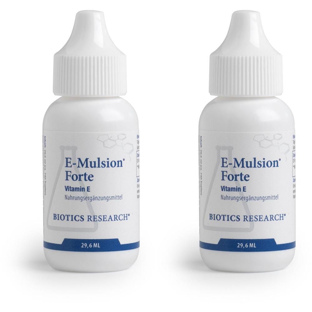 Zwei weiße Tropfflaschen mit E-Mulsion Forte, Vitamin E, 29,6 ml.