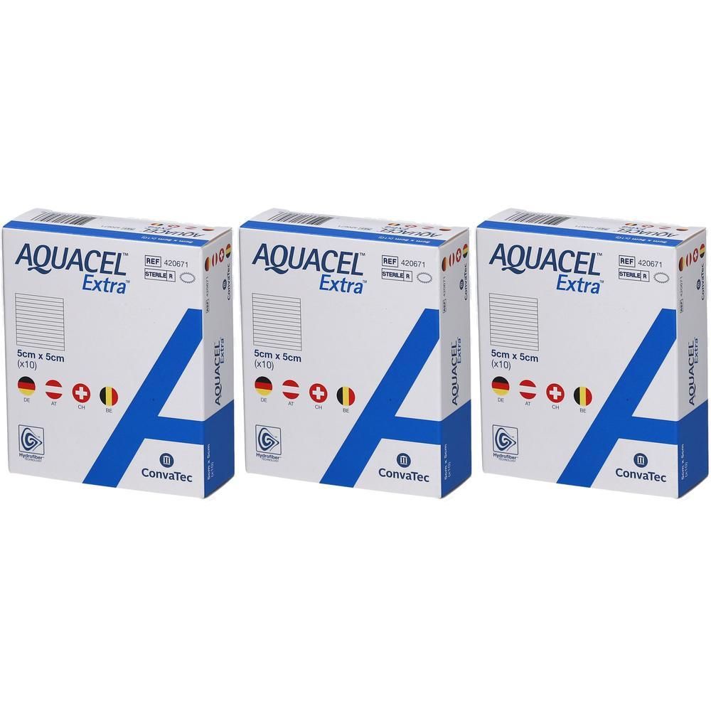 Drei Packungen AQUACEL Extra Hydrofaser-Pflaster, 5x5 cm (10 Stück pro Packung).