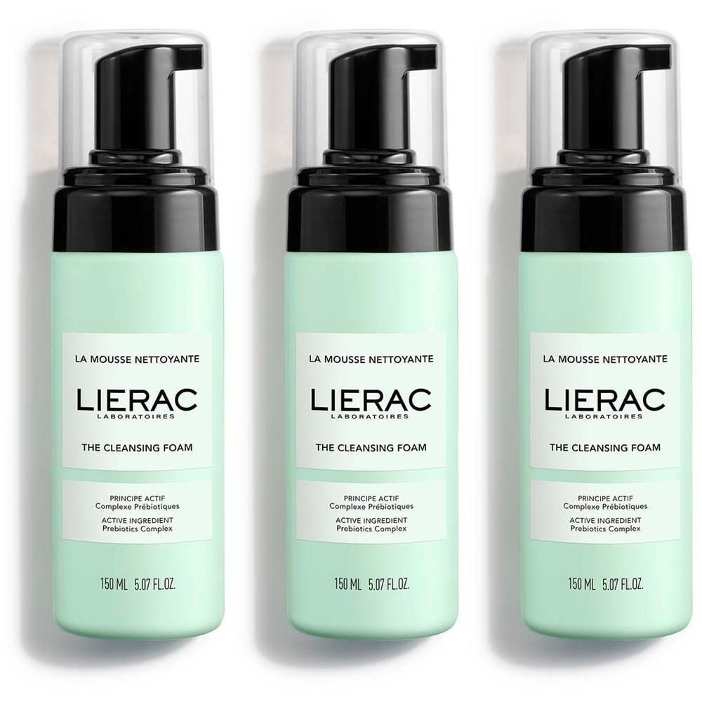 Drei LIERAC Reinigungsschaum-Flaschen mit Pumpspendern, mintgrün.
