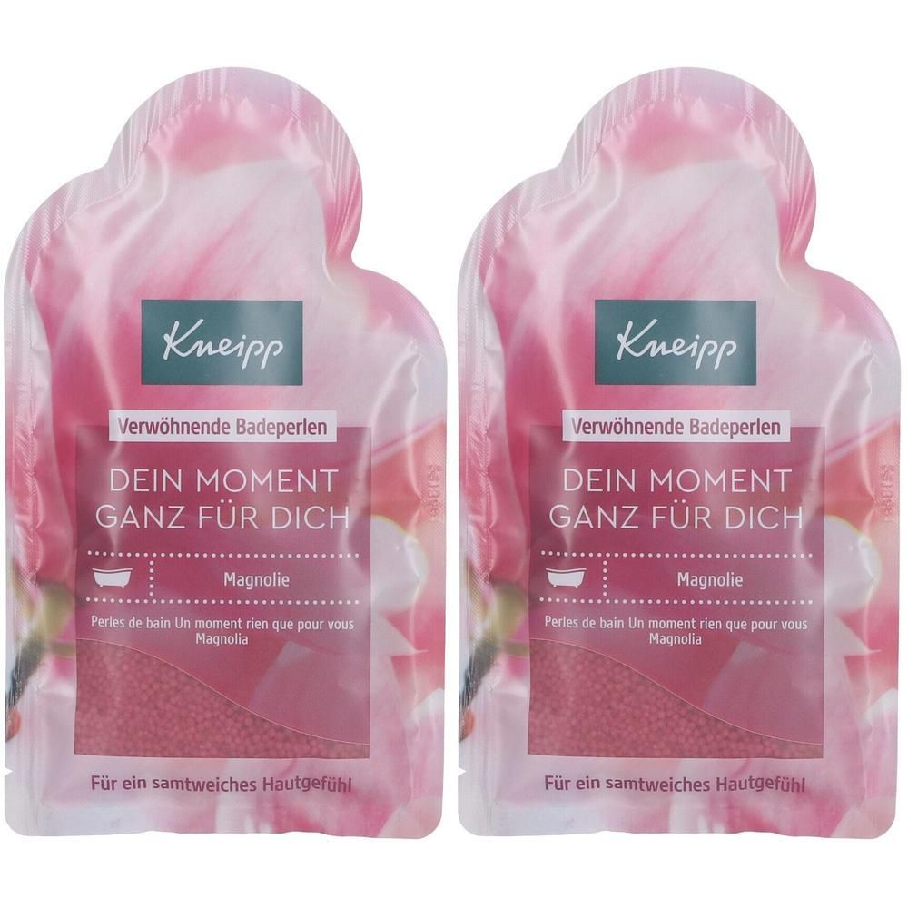 Zwei Packungen Kneipp Verwöhnende Badeperlen Magnolie mit zartrosa Blütenmuster.