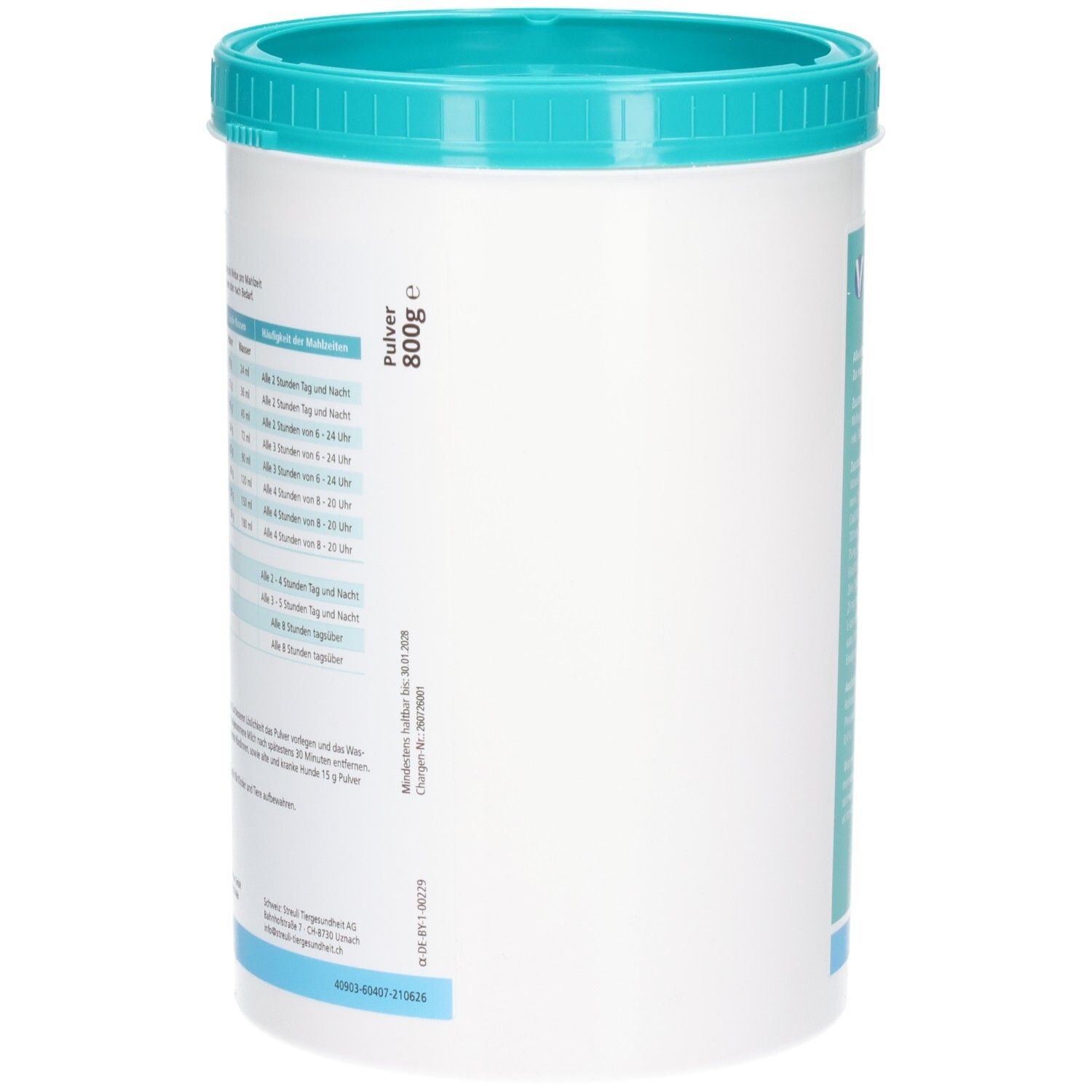 Seitenansicht des Almapharm Welpenmilch-Pulverbehälters, 800g, mit Zubereitungsanleitung und Haltbarkeitsdatum.