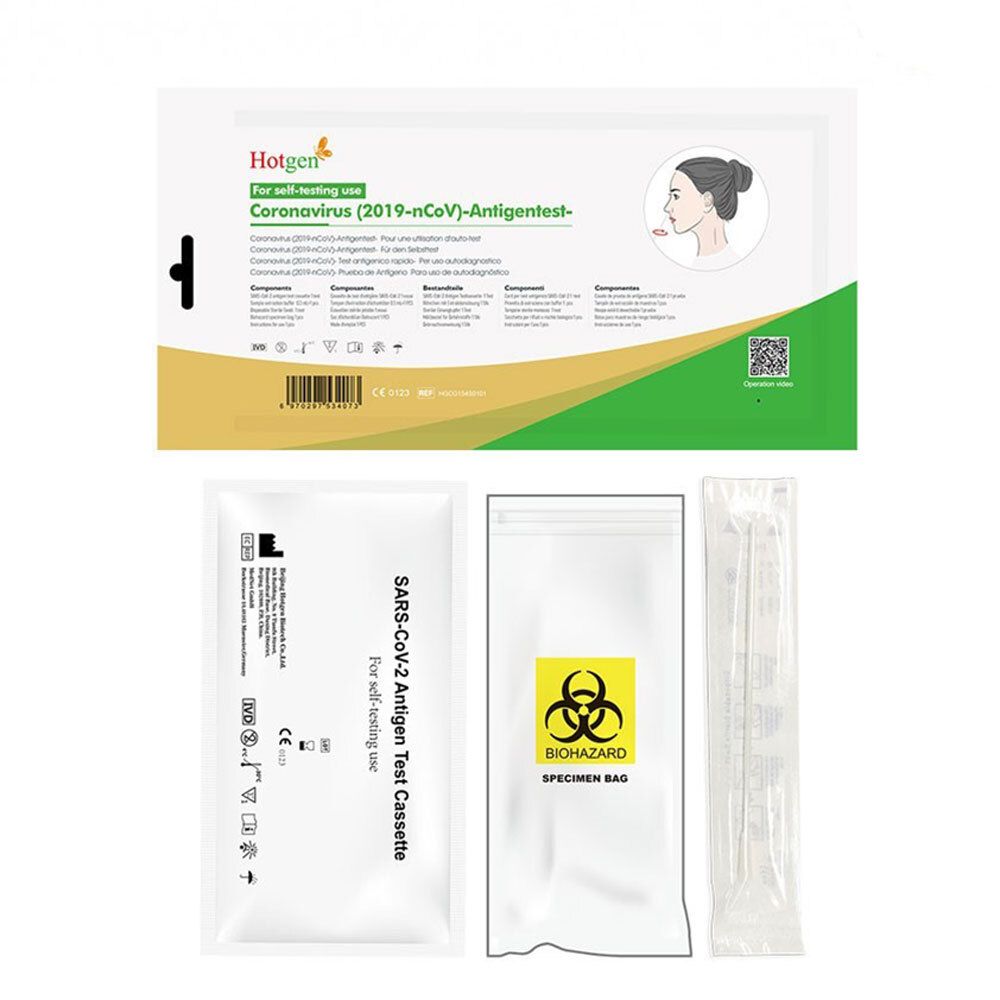 Testkit für Antigen-Schnelltests. Enthält Testkassette, Abstrichtupfer und Probenbeutel. Aufschrift: Hotgen, Coronavirus-Antigentest.