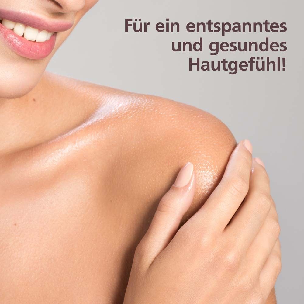 Frau mit glänzender Haut. Text: Für ein entspanntes und gesundes Hautgefühl!