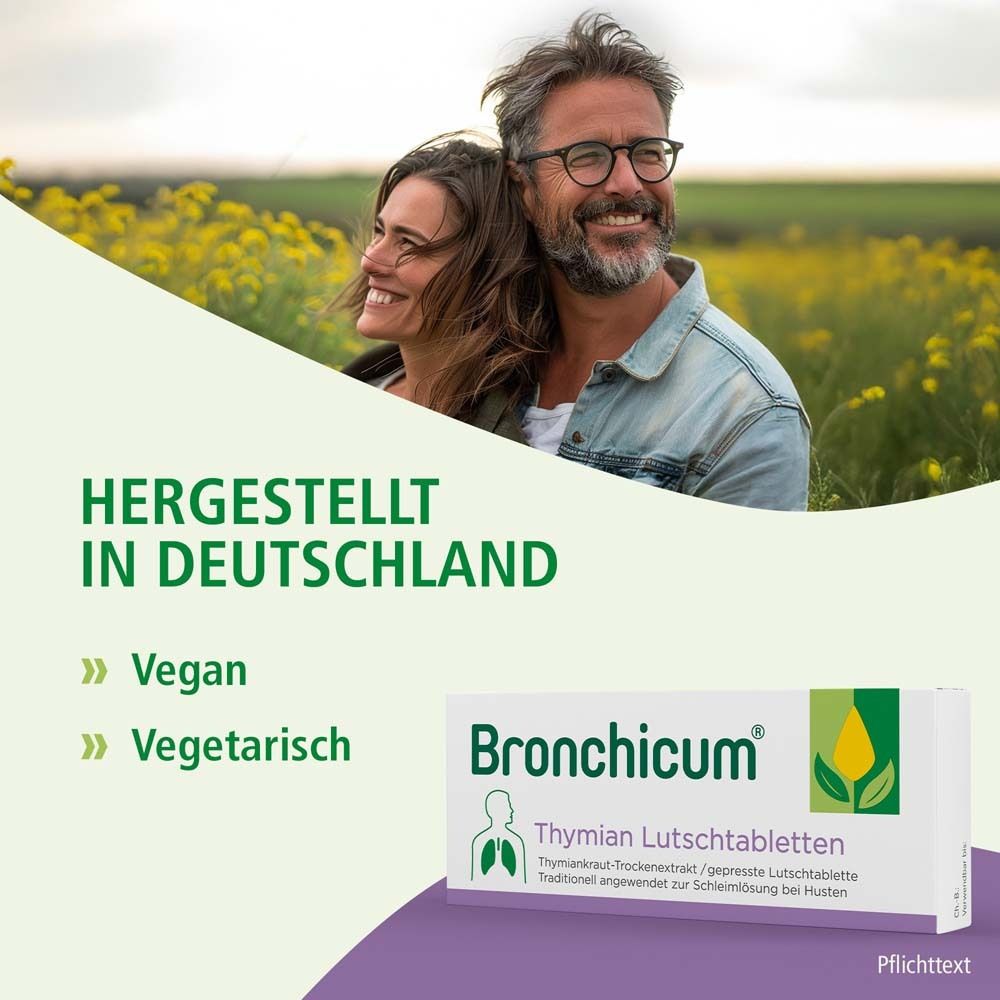 Ein Paar lächelt. Text: Hergestellt in Deutschland. Vegan. Vegetarisch. Packung Bronchicum Lutschtabletten.